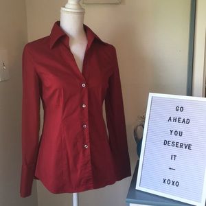 $6 SALE!!! Express stretchy button down shirt